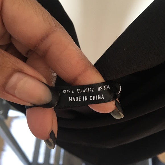 Black Dress - Picture 2 of 7